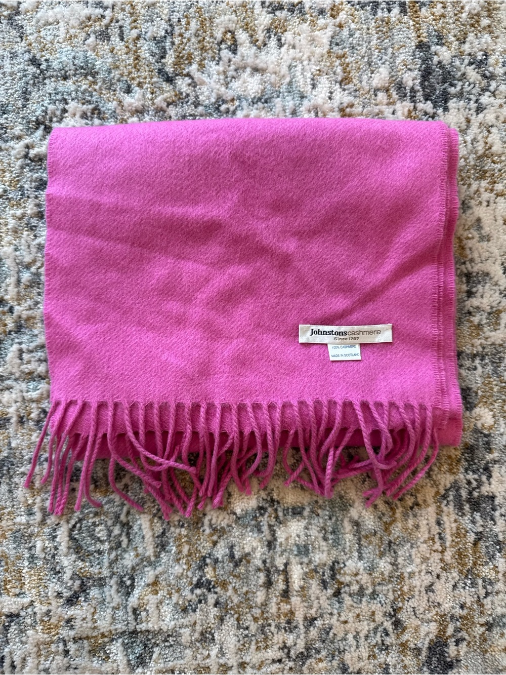 Johnstons of Elgin Bright Pink Cashmere Fringe Scarf